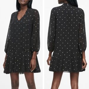 NWOT Banana Republic Tie-Neck Dress Black and Gold